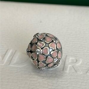 Authentic Pandora Primrose Garden Charm